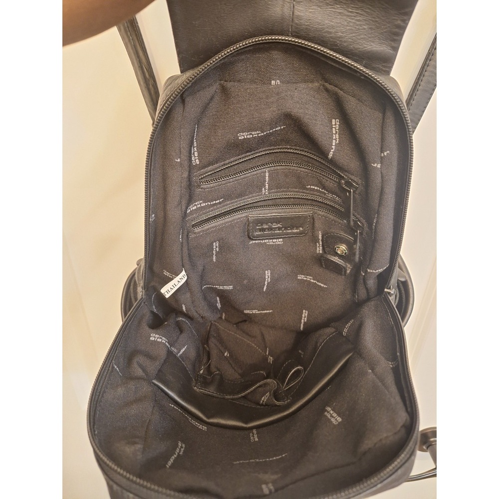 Derek Alexander Black Leather Sling Backpack Convertible Strap Travel Bag 90s - Picture 8 of 9